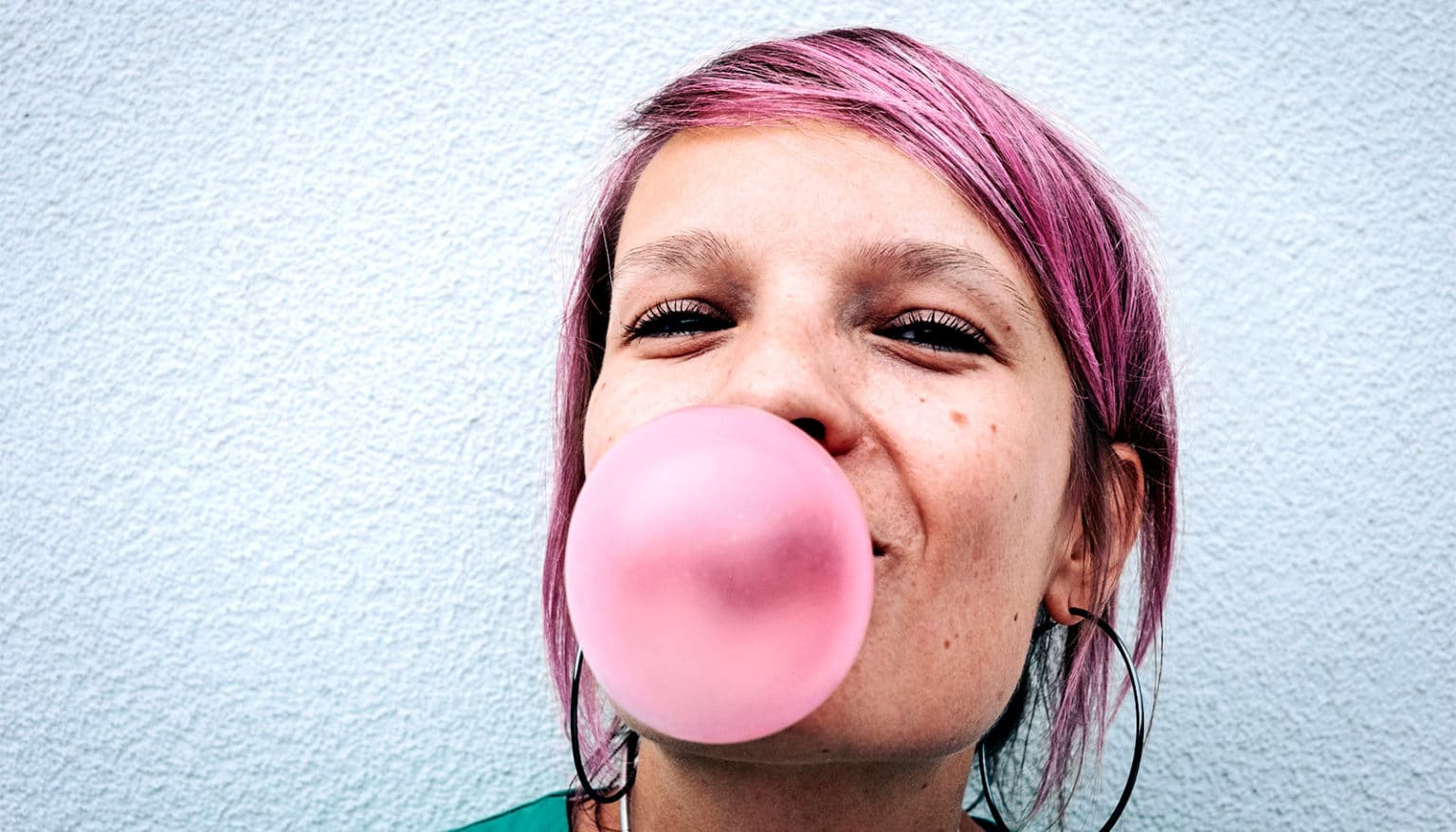 Pink bubbles eats free porn photos