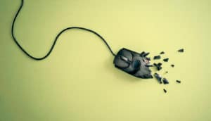 broken mouse on green