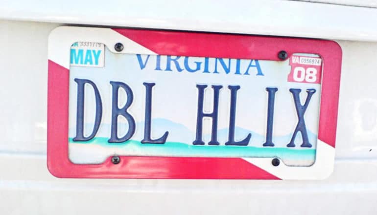 A license plate reads "DBL HLIX"