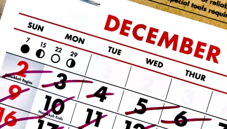 days cross off December calendar page